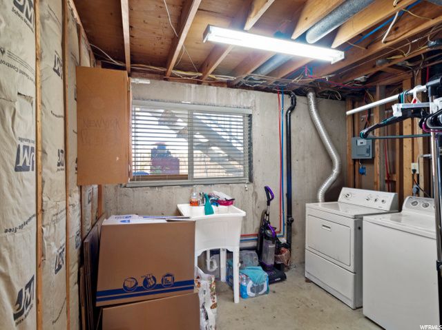 Basement Laundry