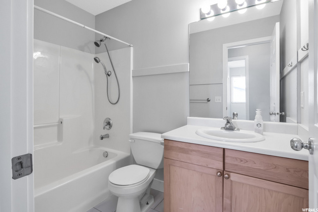 Hall Bathroom