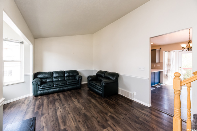 602 W Independence, Perry, UT 84302 — photo 2
