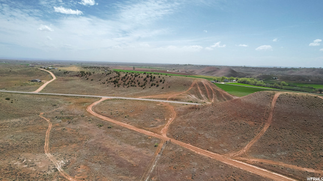 10115 N 8305 E, Tridell, UT 84076 — photo 3
