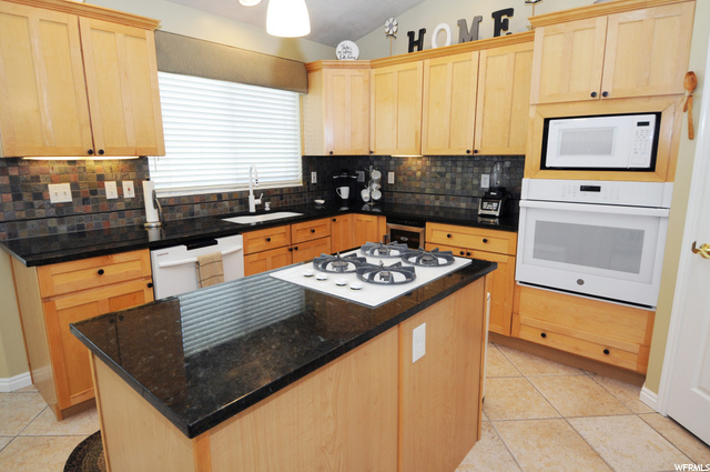 5352 S Baker St E, Murray, UT 84107 — photo 11