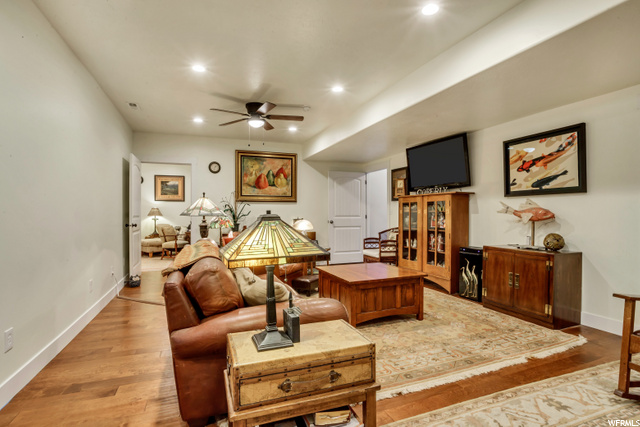 Basement Apt Family Room
