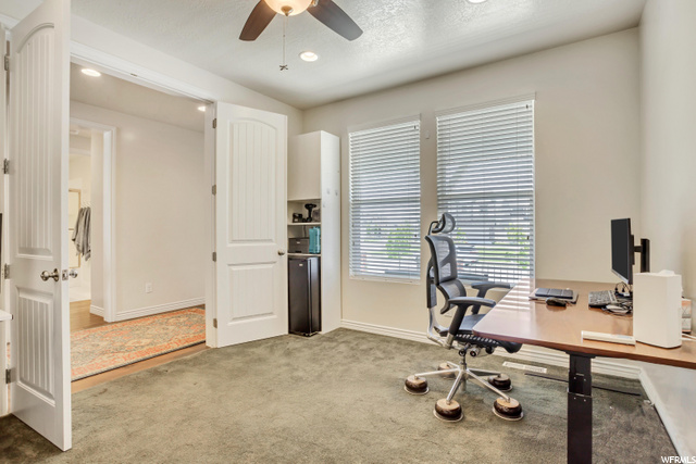 Den or Formal Living