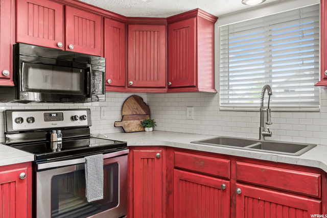 2947 W 4390 S, Roy, UT 84067 — photo 9