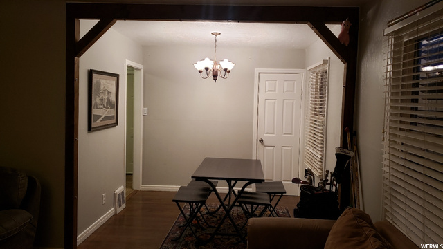 28 S Lakeview Dr, Clearfield, UT 84015 — photo 5