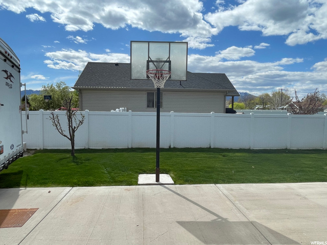 422 S 800 E, Hyrum, UT 84319 — photo 9