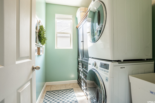 Upstairs Laundry