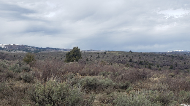E, Hyrum, UT 84319 — photo 2