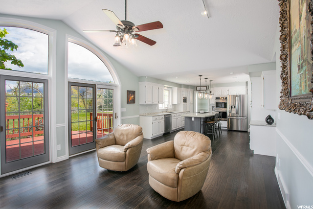 2287 E Sunset Dr, Layton, UT 84040 — photo 5