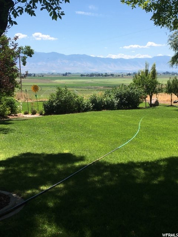 Gorgeous view of the valley