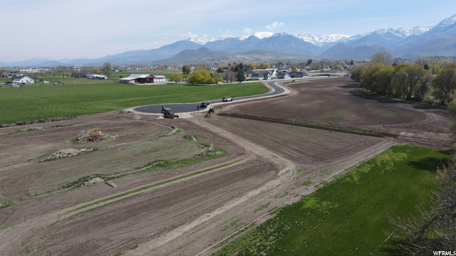858 W 5650 N #13, Smithfield, UT 84335 — photo 12
