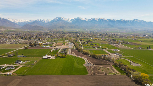 858 W 5650 N #13, Smithfield, UT 84335 — photo 9