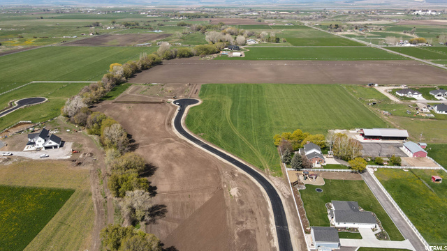 858 W 5650 N #13, Smithfield, UT 84335 — photo 4