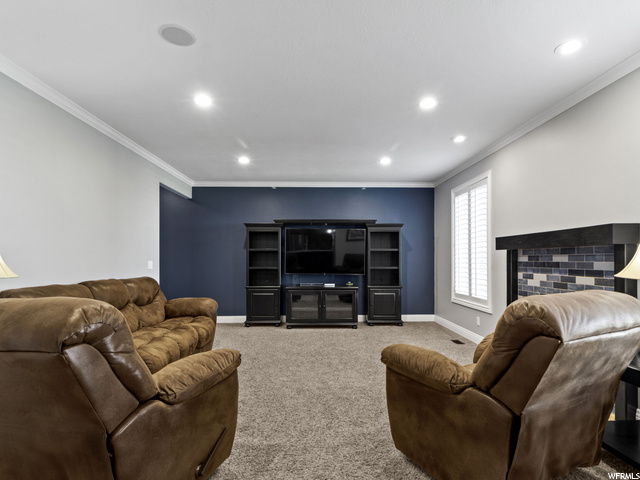 Great room adjacent to the kitchen