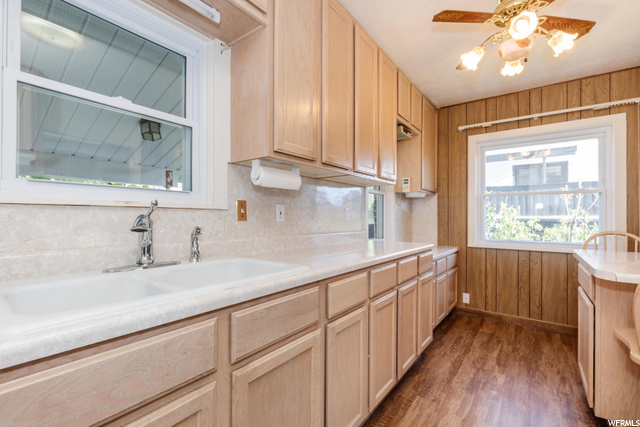 704 S 600 E, River Heights, UT 84321 — photo 10