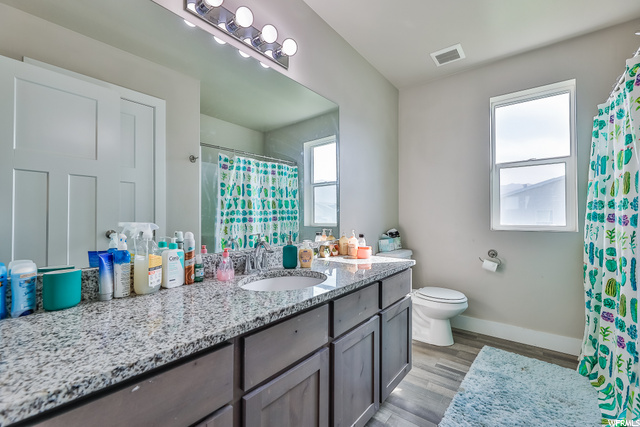 Bathroom upstairs