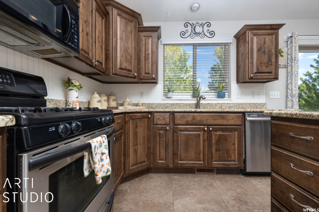 1891 S 2265 W, Syracuse, UT 84075 — photo 12