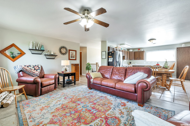 927 N 510 E, Orem, UT 84097 — photo 4
