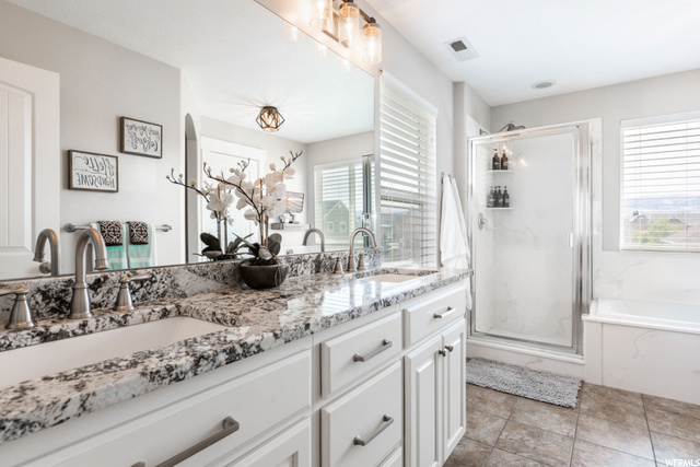 Custom Master Double Vanity