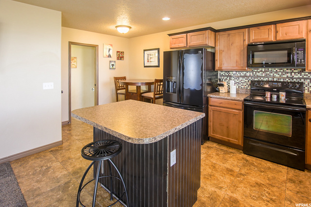 1889 W 5050 S, Roy, UT 84067 — photo 7