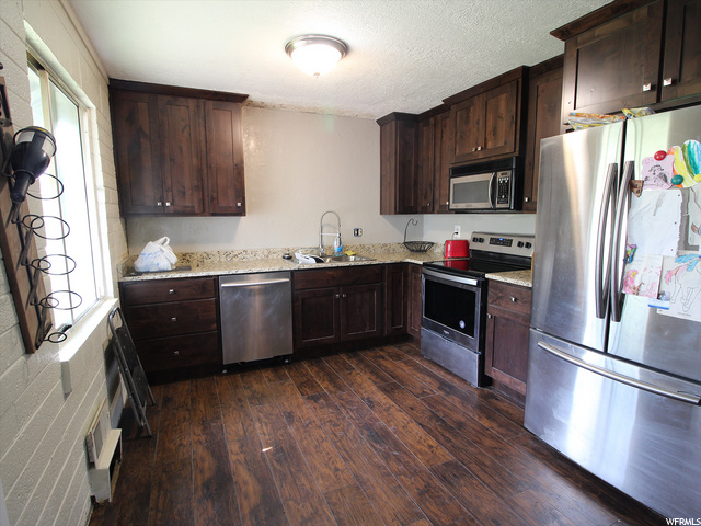 264 S 1000 E, Clearfield, UT 84015 — photo 2