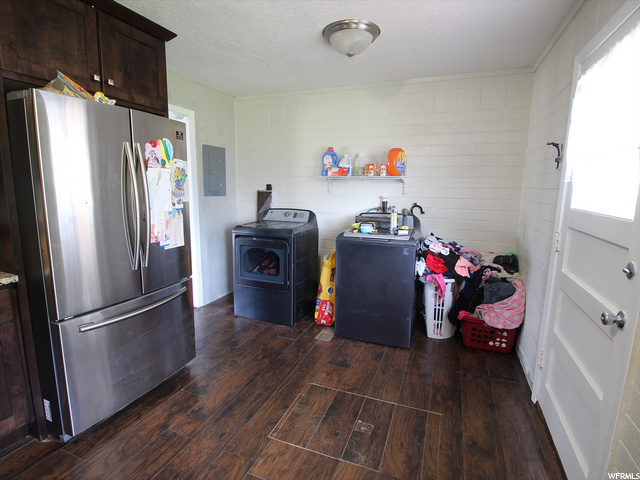 264 S 1000 E, Clearfield, UT 84015 — photo 3