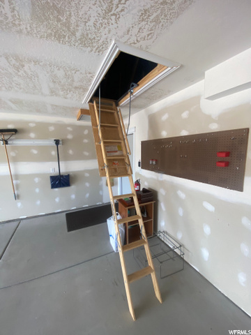 Storage ladder
