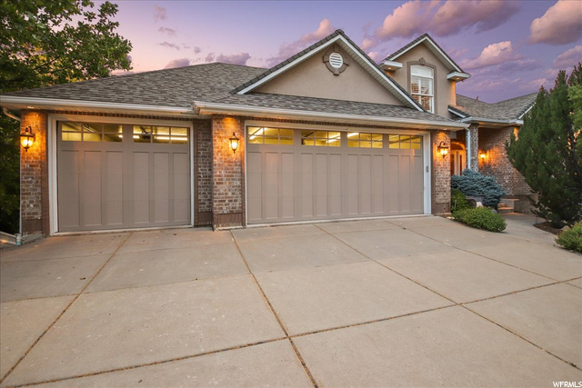 5307 S Arapaho Dr E, Ogden, UT 84403 — photo 2