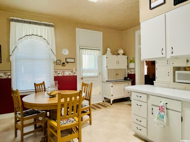 84 S 400 E, Hyrum, UT 84319 — photo 6