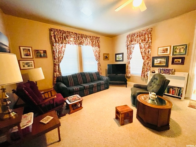 84 S 400 E, Hyrum, UT 84319 — photo 4