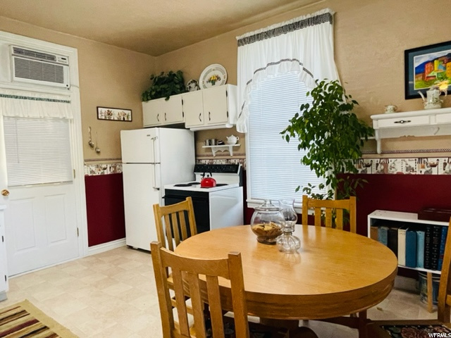84 S 400 E, Hyrum, UT 84319 — photo 10
