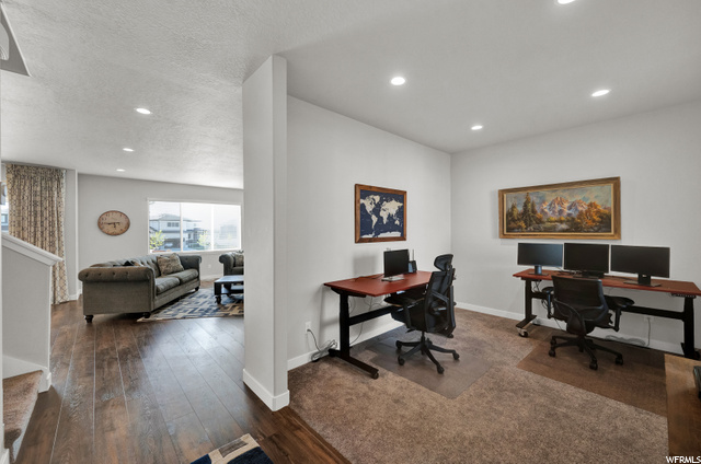 Entryway/Flex Room/Great Room