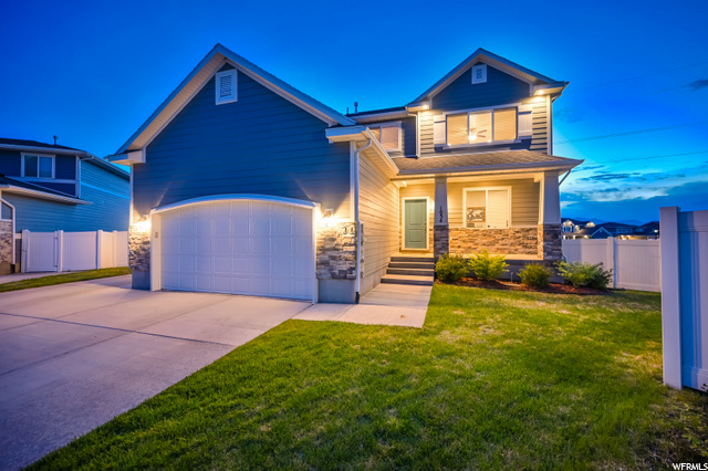Front 3rd View Twilight