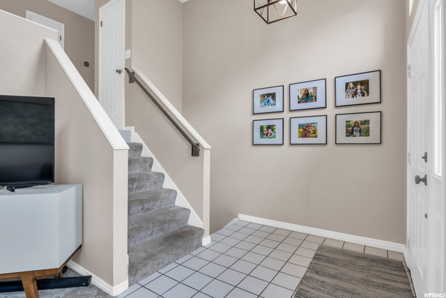 1112 E Eagle Ridge Cir, Sandy, UT 84094 — photo 5