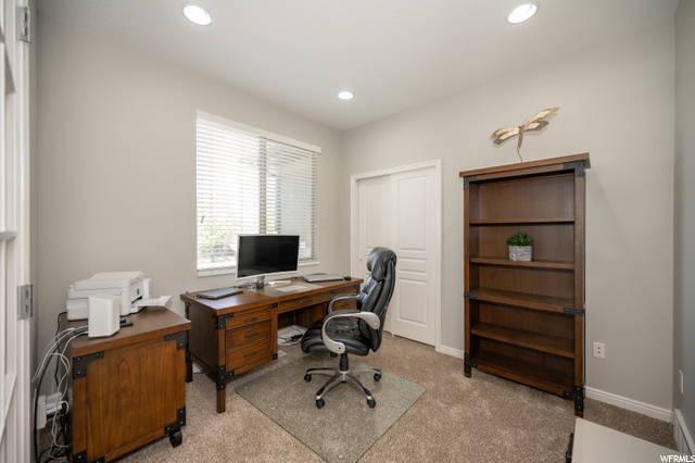 4th Bedroom/Flex Room
