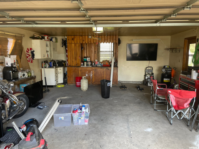 garage