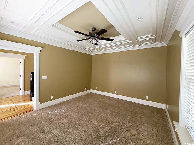 Formal Living Room - Right of entry way