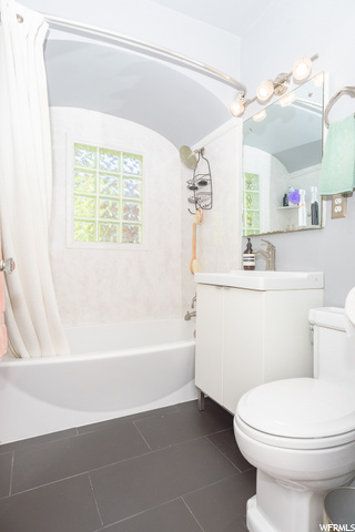 Full bathroom