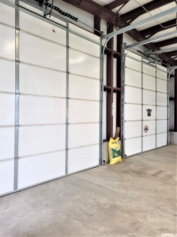12ft Power Lift Garage Doors