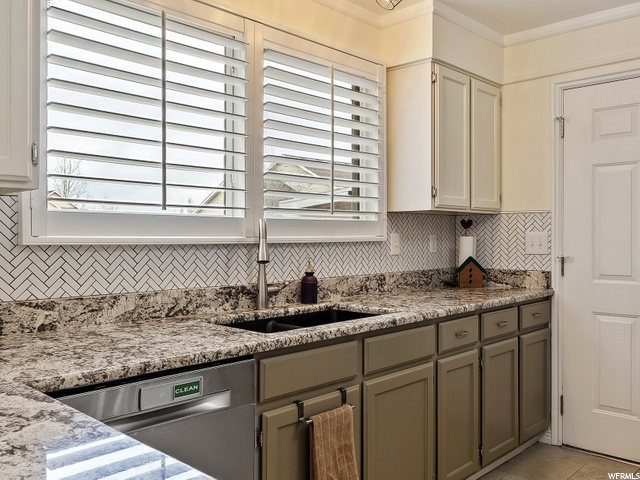 5679 S 4050 W, Roy, UT 84067 — photo 9