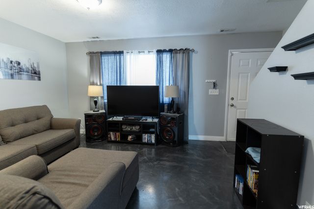 155 W 1190 N, Logan, UT 84341 — photo 4