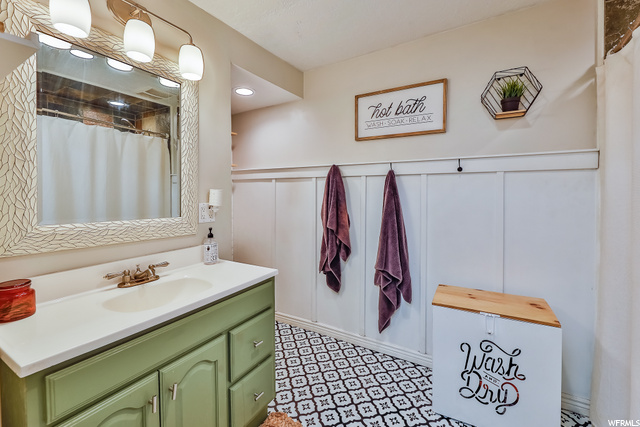 Basement Full Bathroom