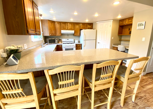 252 S 400 E, Hyde Park, UT 84318 — photo 10