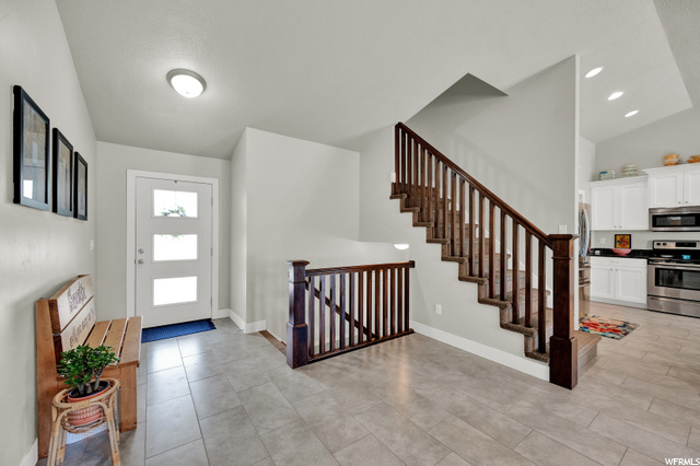 1592 E Maple Way S, Layton, UT 84040 — photo 8
