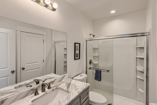 Basement full bathroom