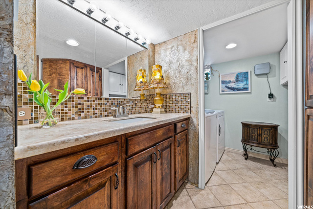 Downstairs bathroom