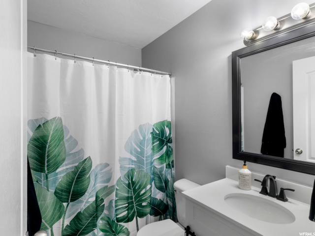 Bathroom 1st level