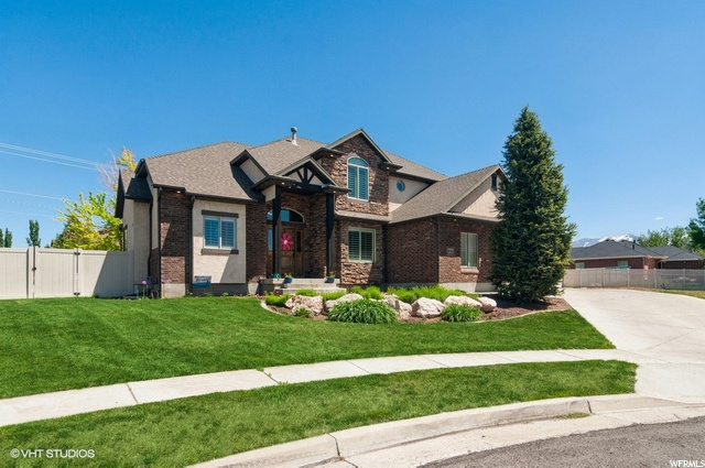 27 S 3475 W, Layton, UT 84041 — photo 2