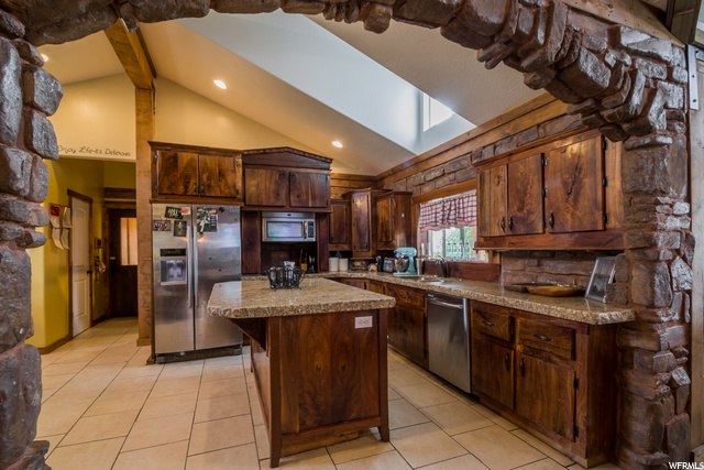 320 S 500 E, Mt Pleasant, UT 84647 — photo 2