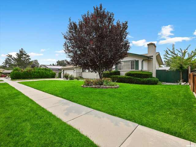 332 E Alan Cir, Sandy, UT 84070 — photo 3